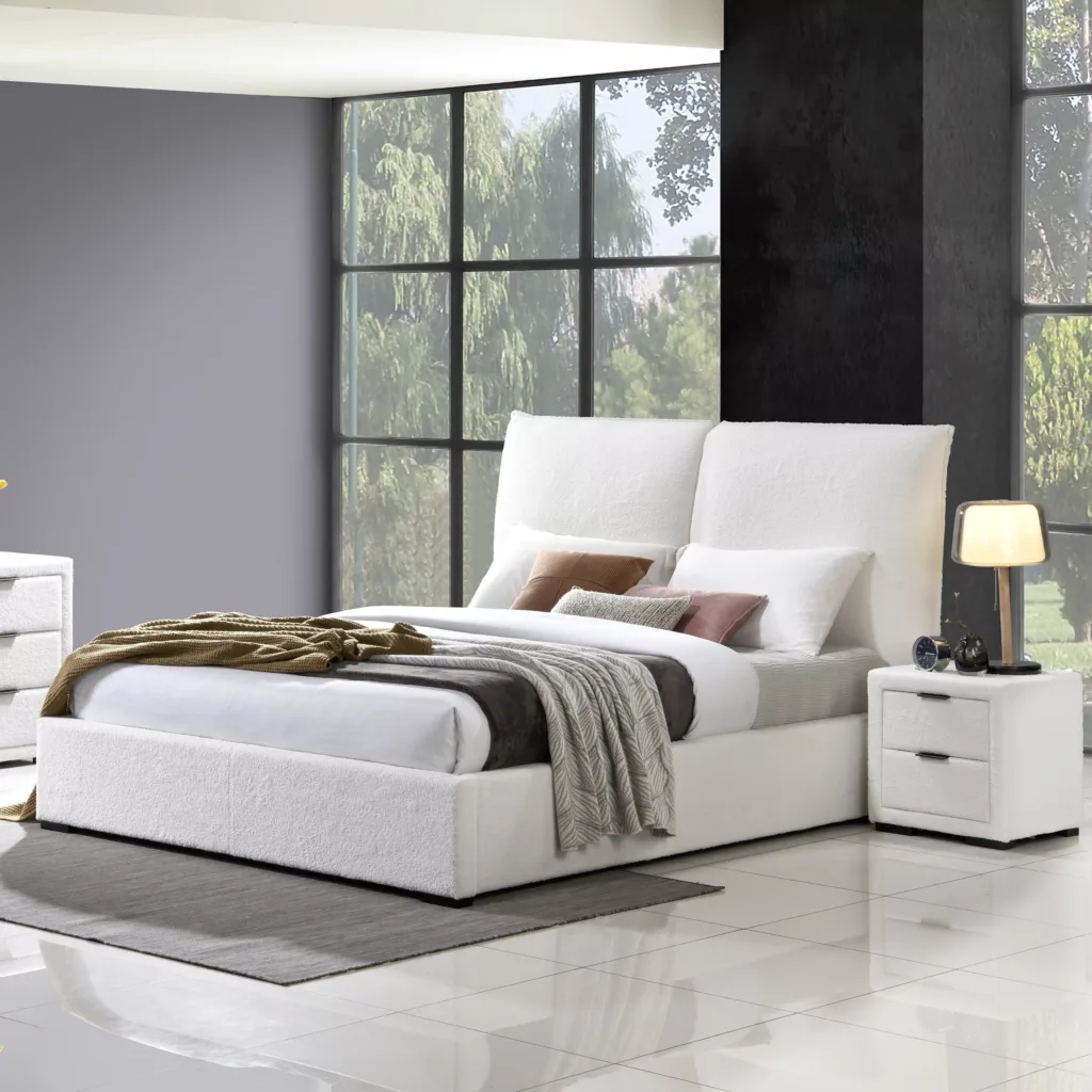 Malta Queen Bed (With Hydraulic Storage) - Cream White - United Furniture