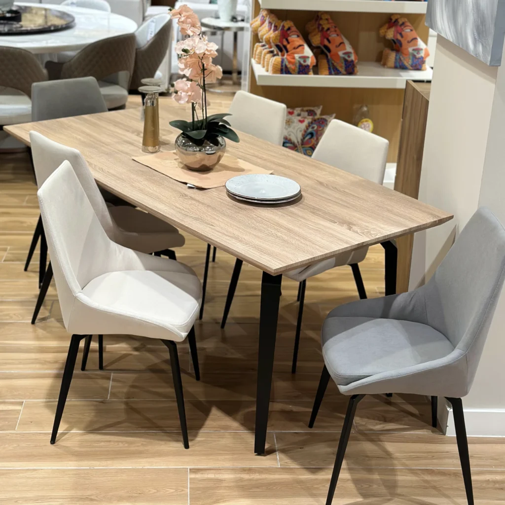 Alva Dining Table United Furniture